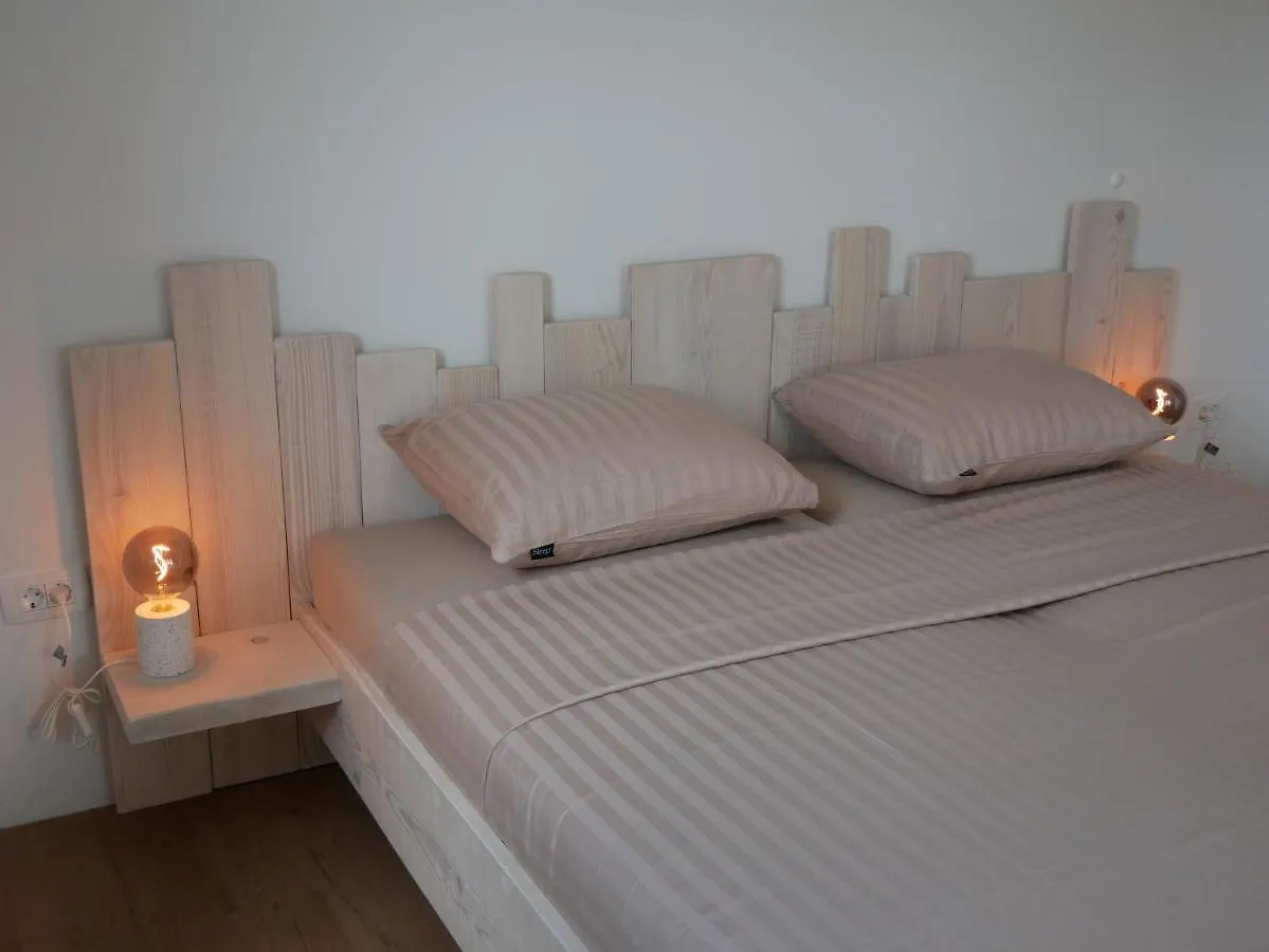 Brisa Wellness Apartments - Clothing Optional, Dfk, Fkk In May, June, September Labin  Kroatië