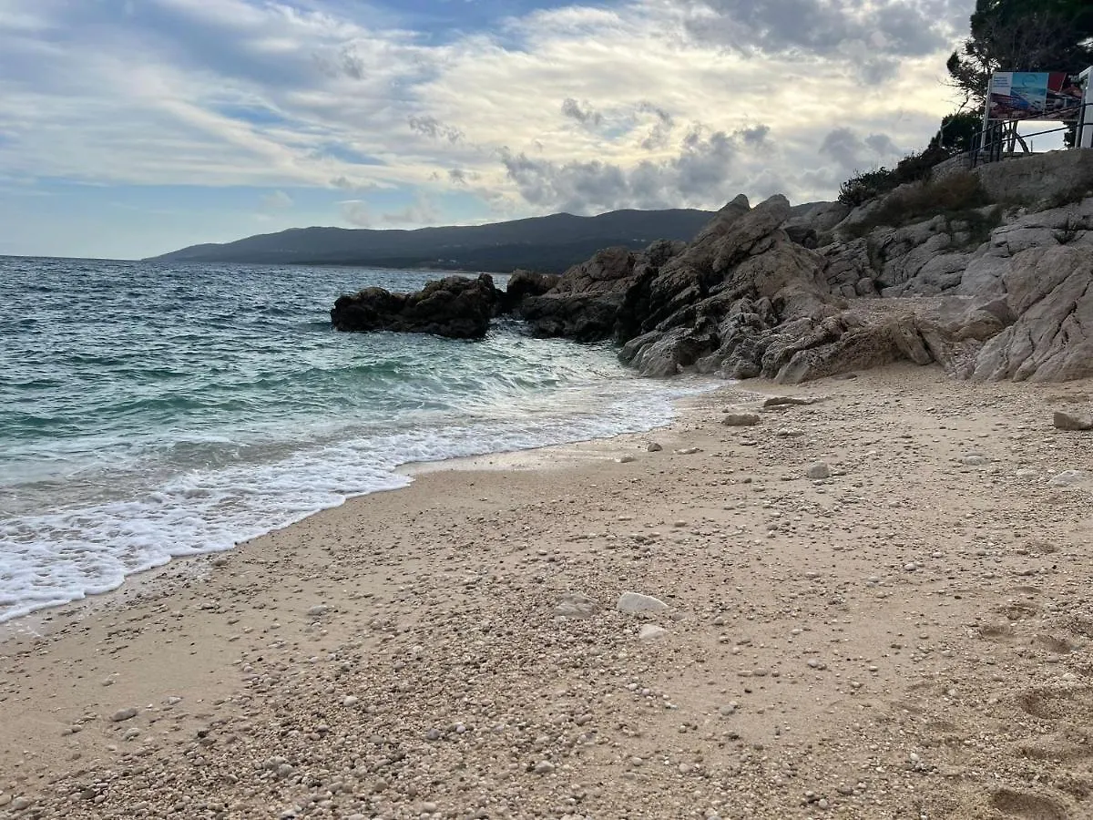 Brisa Wellness Apartments - Clothing Optional, Dfk, Fkk In May, June, September Labin