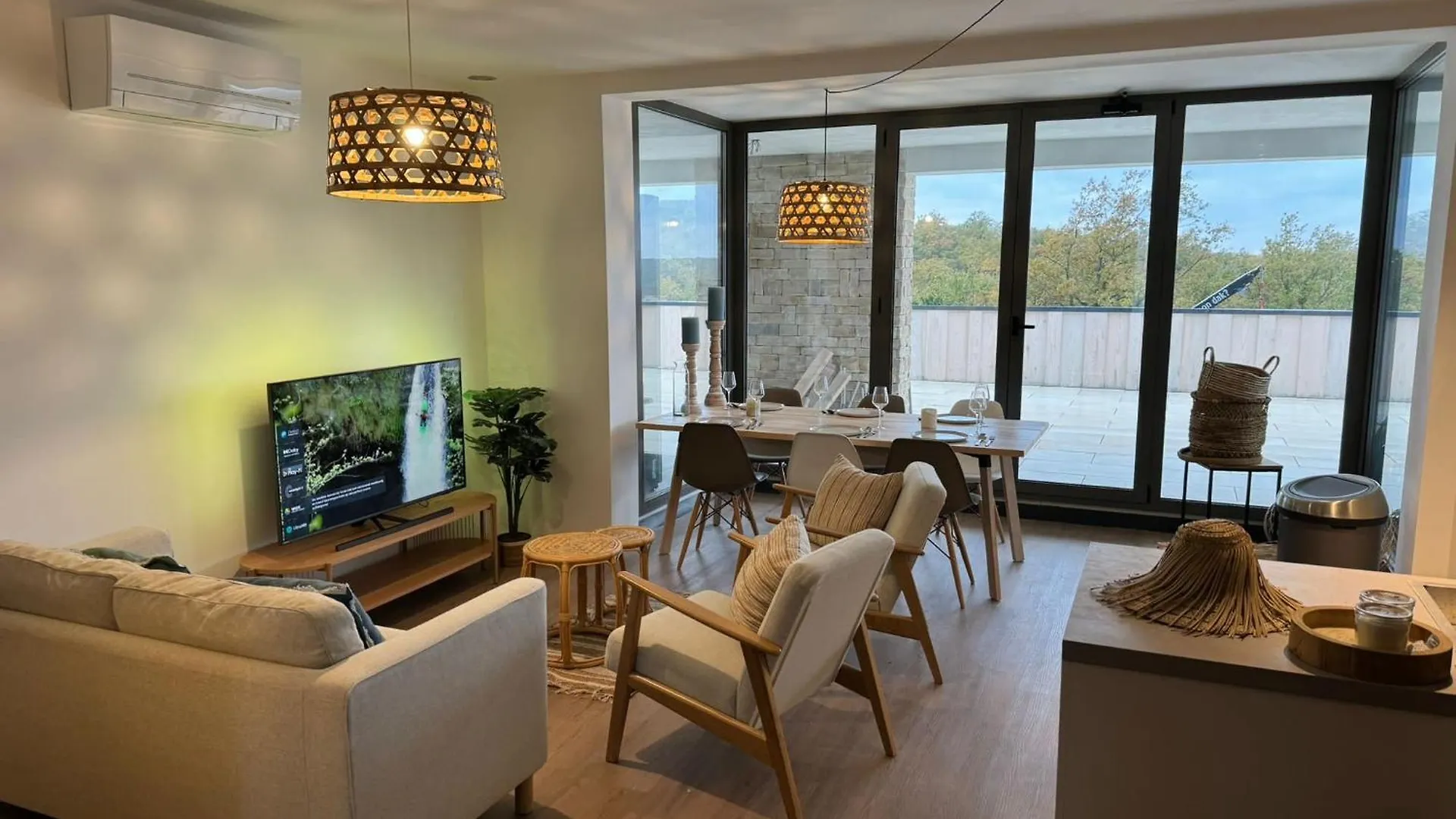 Brisa Wellness Apartments - Clothing Optional, Dfk, Fkk In May, June, September Labin  Croatia