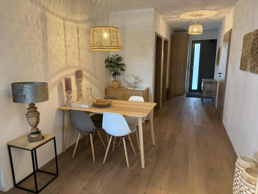 Brisa Wellness Apartments - Clothing Optional, Dfk, Fkk In May, June, September Labin