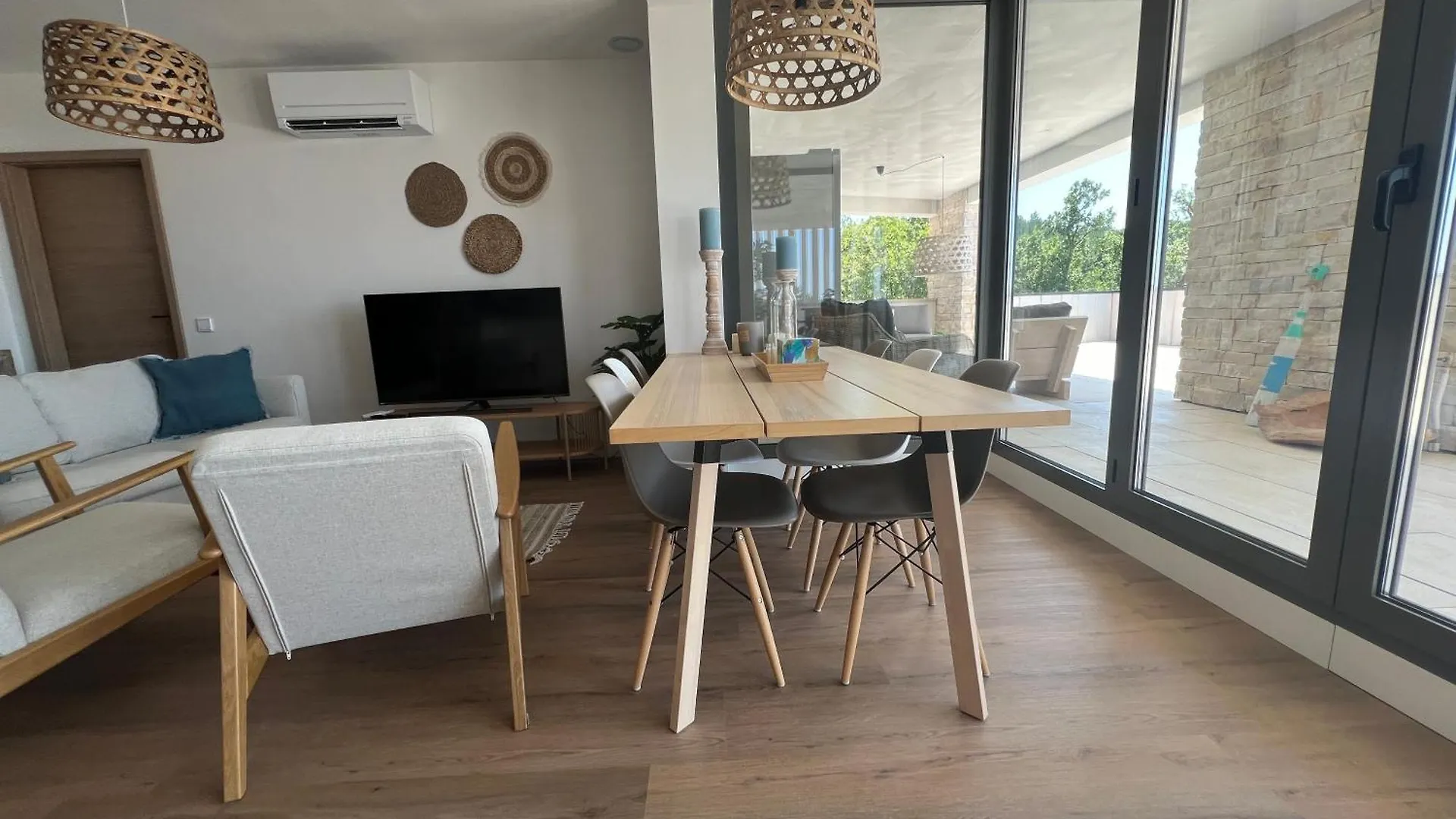 Brisa Wellness Apartments - Clothing Optional, Dfk, Fkk In May, June, September Labin