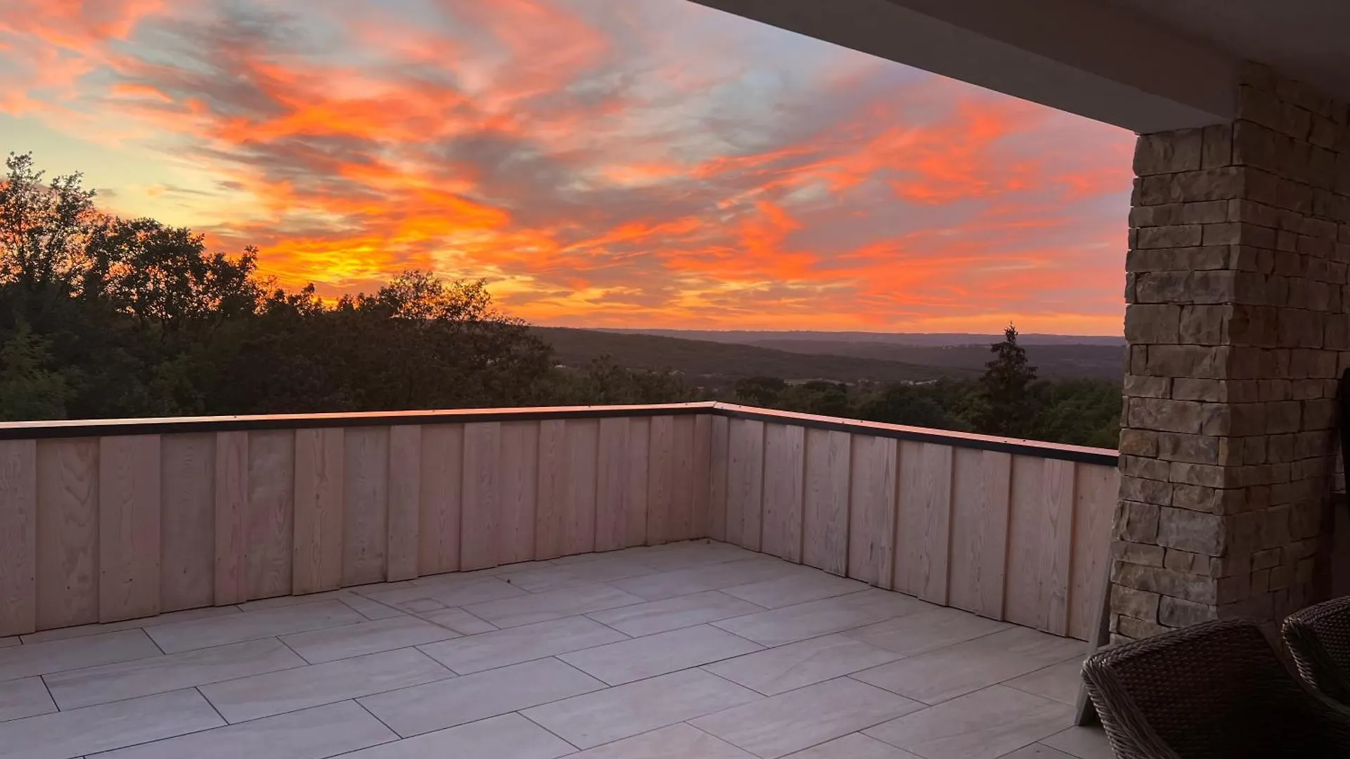 Brisa Wellness Apartments - Clothing Optional, Dfk, Fkk In May, June, September Labin